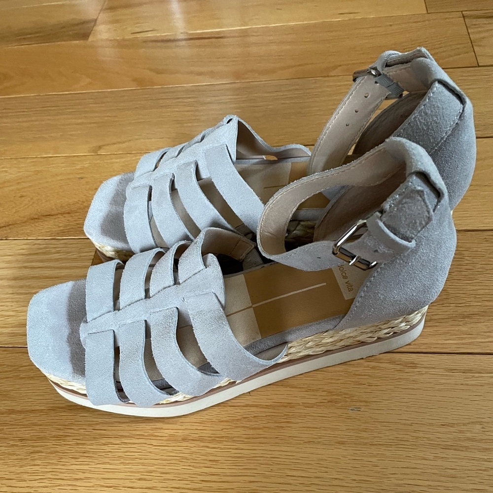 Dolce Vita Sandals, light grey, size 8, good used condition - Picture 4 of 7
